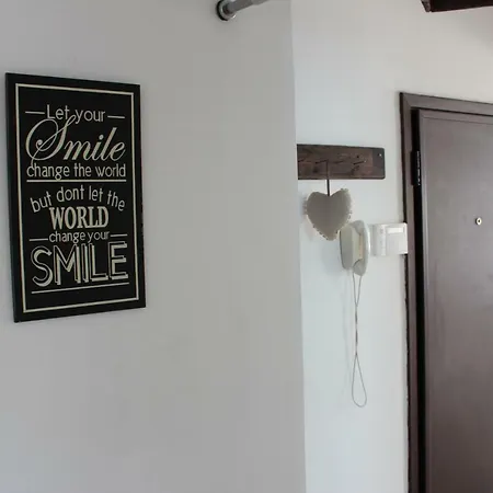 Apartmán Glabur - The Cozy 2 Bdr - City, Free Parking & Wifi, Welcomes You!!! *